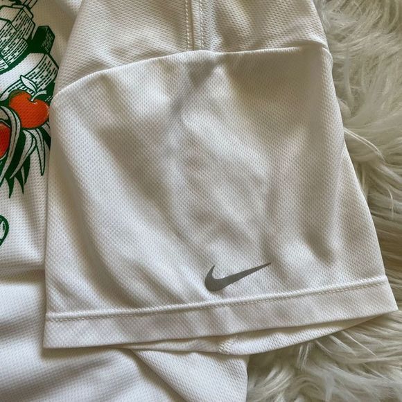 Nike “Journey For a Better World” Dri-Fit women’s white XL thin white top - Picture 5 of 15